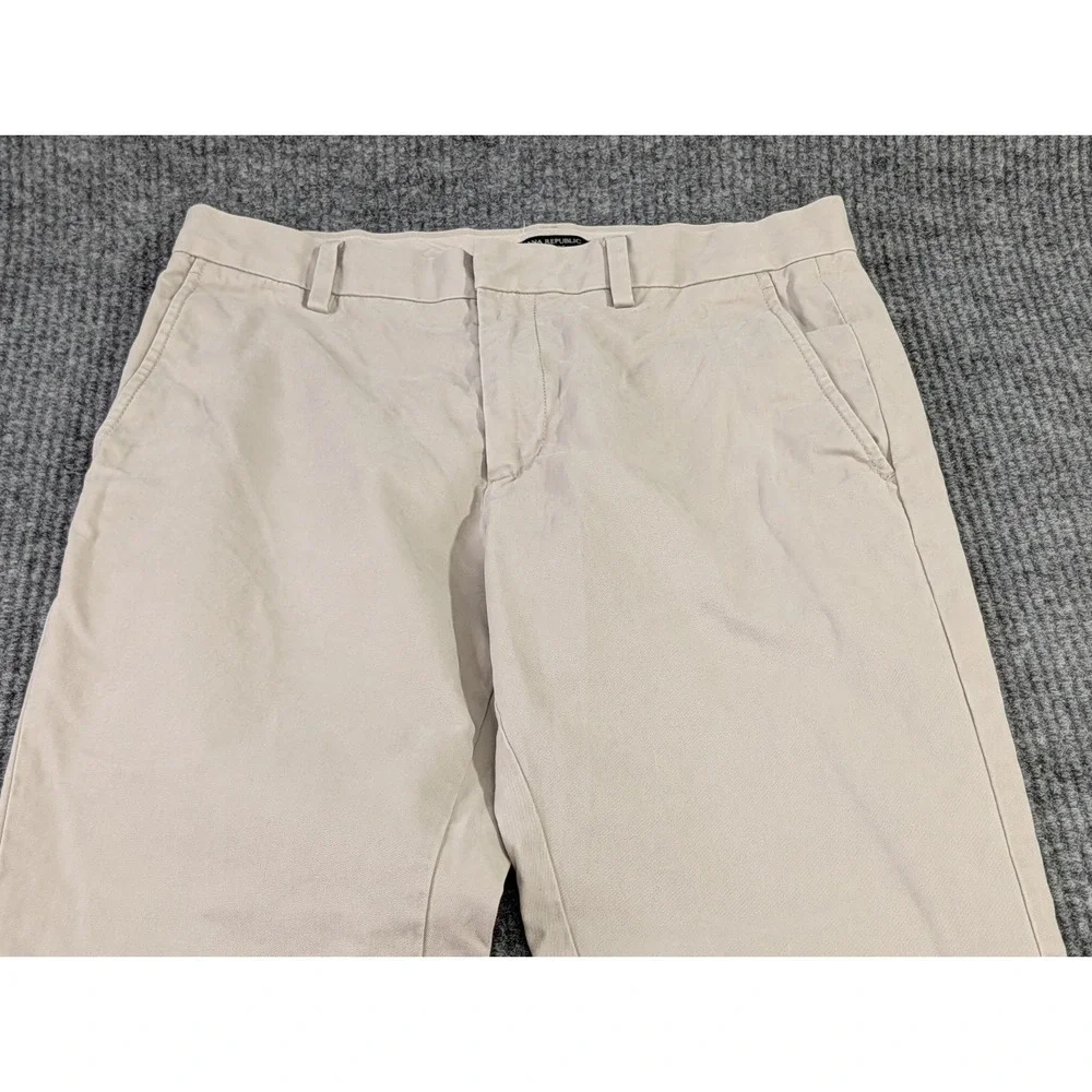 Banana Republic Aiden Chino Pants Mens 31x32‎ Light Khaki Slim Fit Preppy